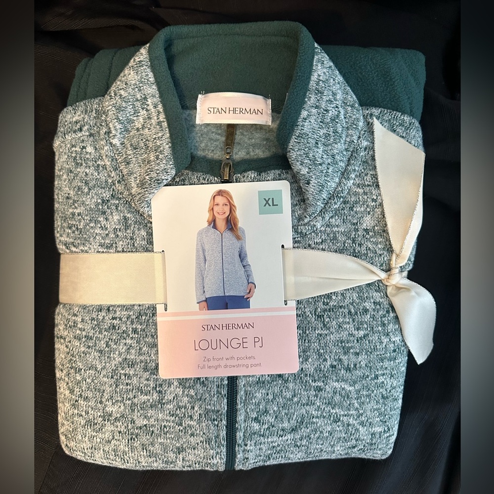 Stan Herman Women's Lounge PJ Set